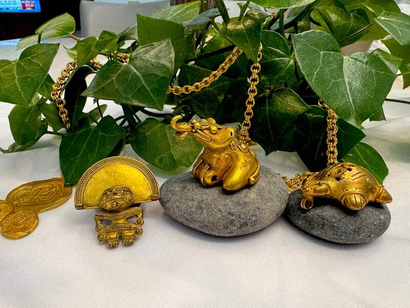 Tairona Feline Pendant w/ Bell 600BC-100AD 19