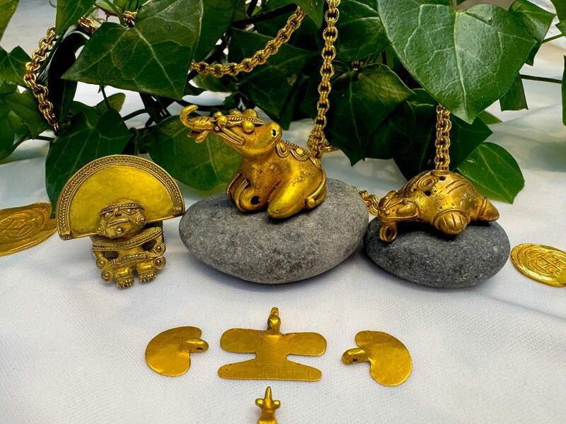 Tairona Feline Pendant w/ Bell 600BC-100AD 23