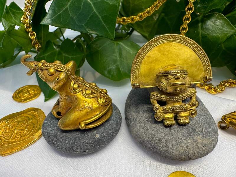 Tairona Feline Pendant w/ Bell 600BC-100AD 31