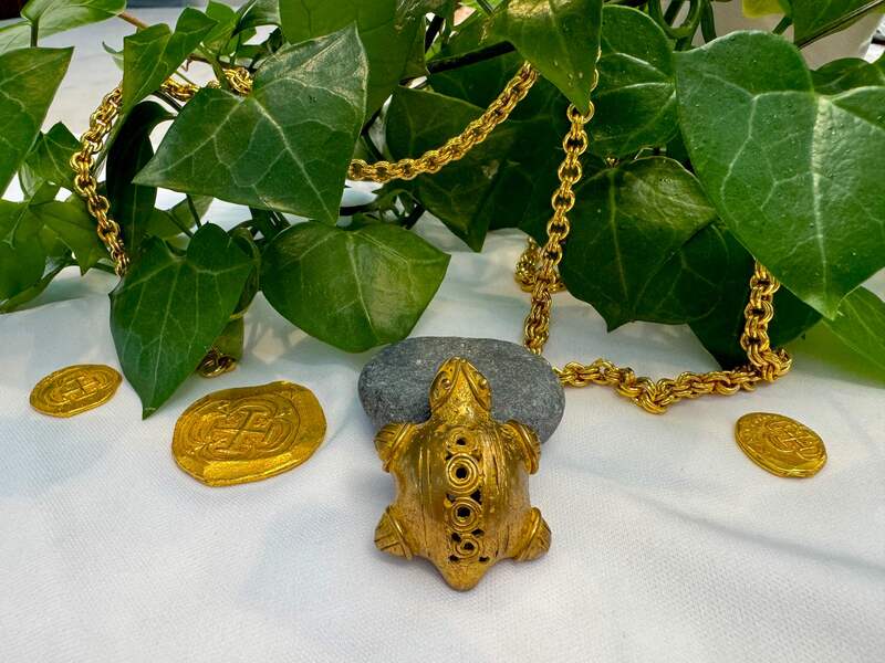 Tairona Turtle Pendant 600BC-100AD 13