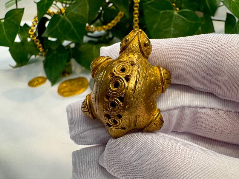 Tairona Turtle Pendant 600BC-100AD 16