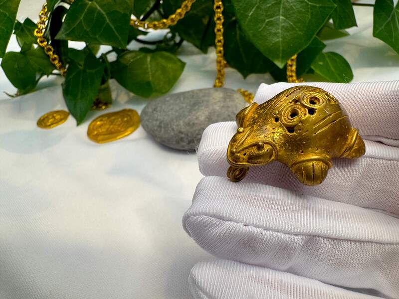 Tairona Turtle Pendant 600BC-100AD 18